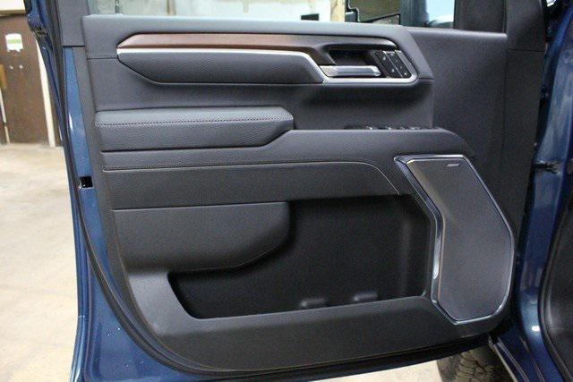 new 2026 GMC Sierra 2500 car, priced at $72,338