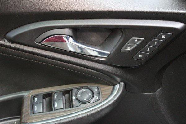 used 2022 Chevrolet Malibu car, priced at $24,900