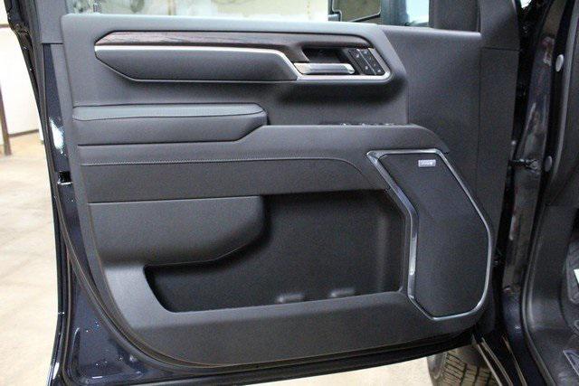 new 2026 GMC Sierra 2500 car, priced at $75,003