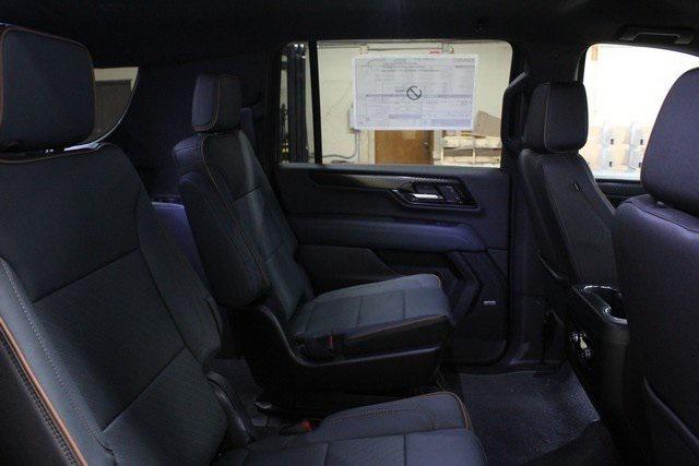 new 2025 GMC Yukon XL car, priced at $73,176