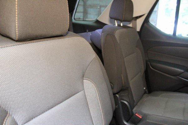 used 2019 Chevrolet Traverse car, priced at $25,900