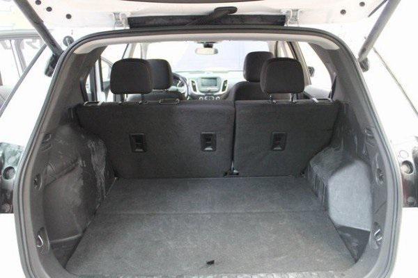 used 2022 Chevrolet Equinox car, priced at $22,700