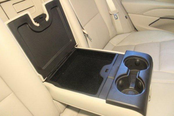used 2013 Cadillac XTS car, priced at $12,500