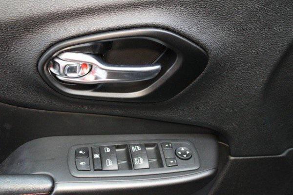 used 2020 Jeep Cherokee car, priced at $23,500