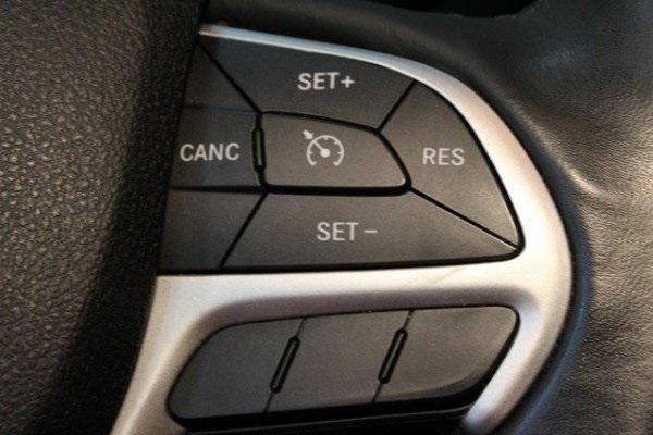 used 2014 Jeep Cherokee car, priced at $15,900
