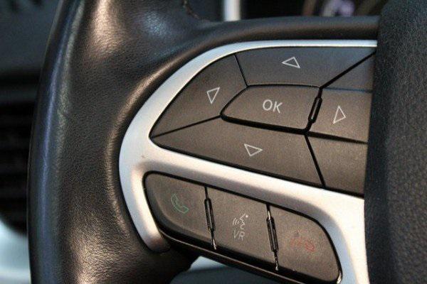 used 2014 Jeep Cherokee car, priced at $15,900