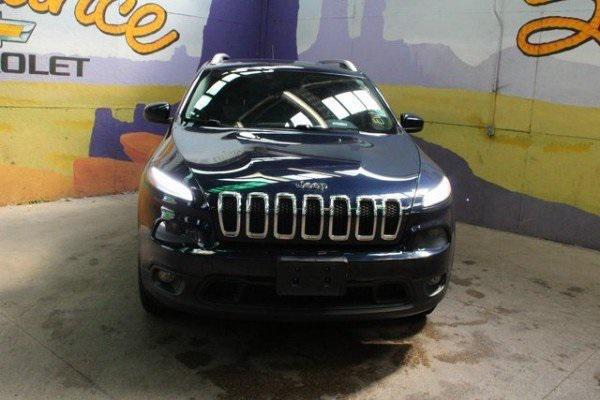 used 2014 Jeep Cherokee car, priced at $15,900