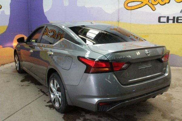 used 2019 Nissan Altima car, priced at $15,400