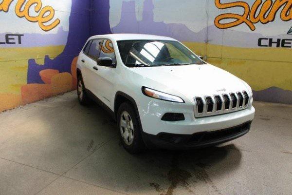 used 2016 Jeep Cherokee car, priced at $13,900
