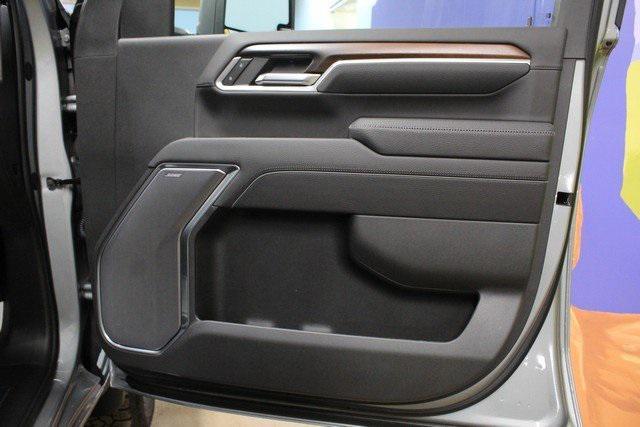 new 2025 GMC Sierra 2500 car, priced at $81,023