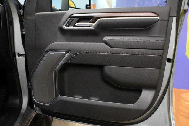 new 2025 GMC Sierra 2500 car, priced at $81,023