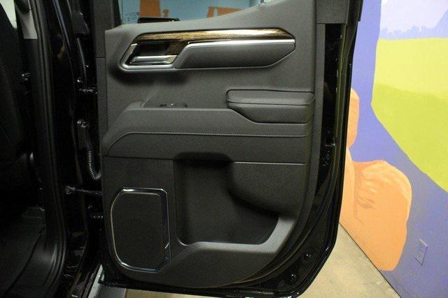 new 2025 GMC Sierra 1500 car, priced at $51,602