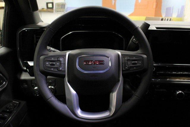 new 2025 GMC Sierra 1500 car, priced at $51,602