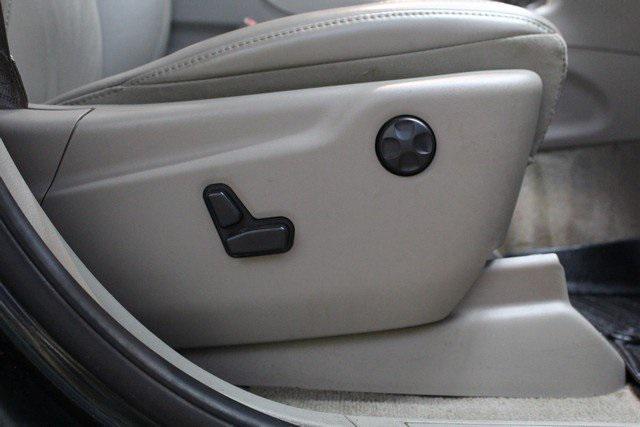 used 2011 Jeep Grand Cherokee car, priced at $4,900