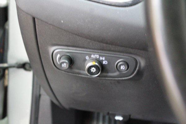 used 2021 Chevrolet Equinox car, priced at $19,500