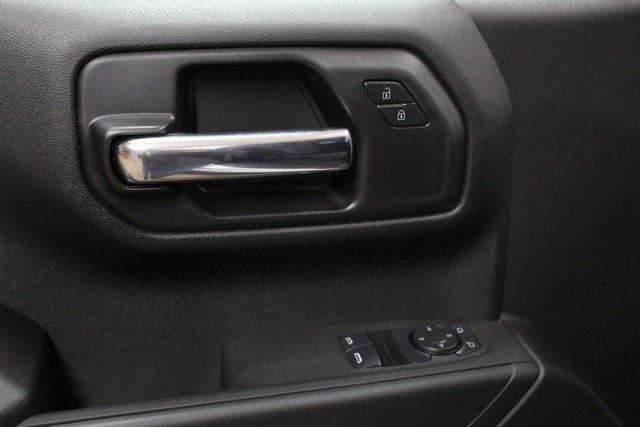 new 2025 GMC Sierra 1500 car, priced at $42,624