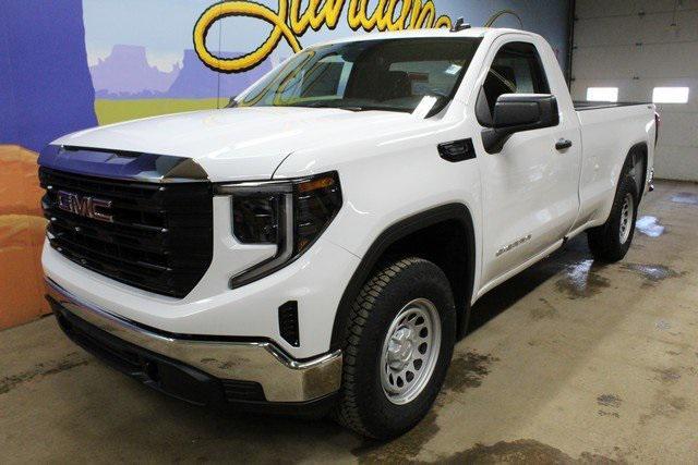 new 2025 GMC Sierra 1500 car, priced at $42,624