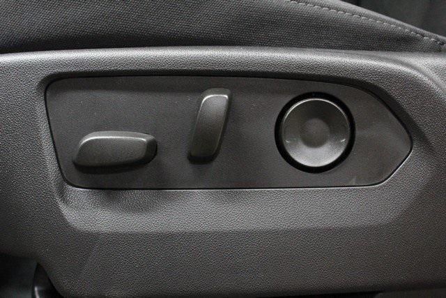 new 2025 GMC Sierra 1500 car, priced at $42,624