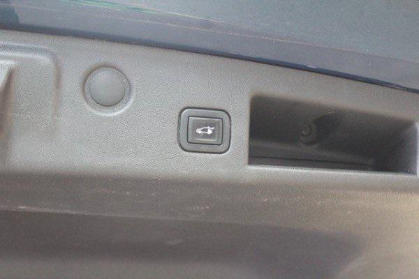 used 2020 Chevrolet Equinox car, priced at $19,900
