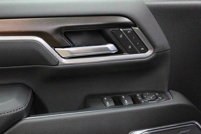 new 2026 GMC Sierra 2500 car, priced at $81,066