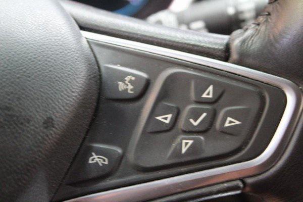 used 2022 Chevrolet Equinox car, priced at $21,500