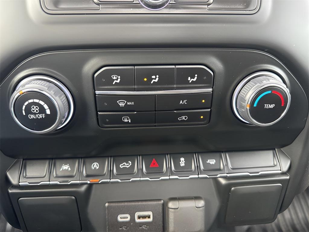 used 2024 Chevrolet Silverado 1500 car, priced at $27,780