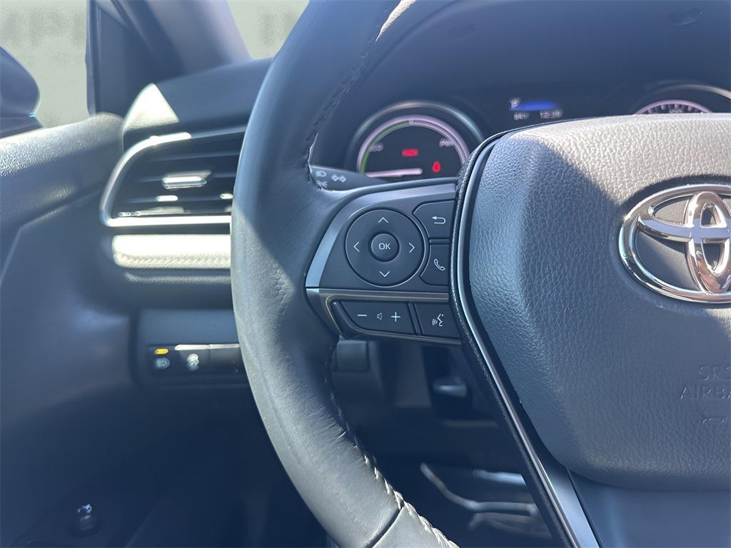 used 2024 Toyota Camry Hybrid car, priced at $27,550