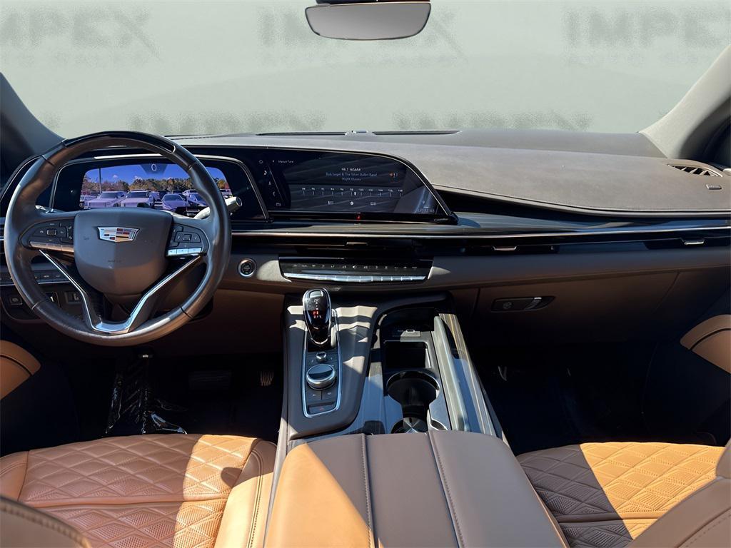 used 2024 Cadillac Escalade ESV car, priced at $70,950