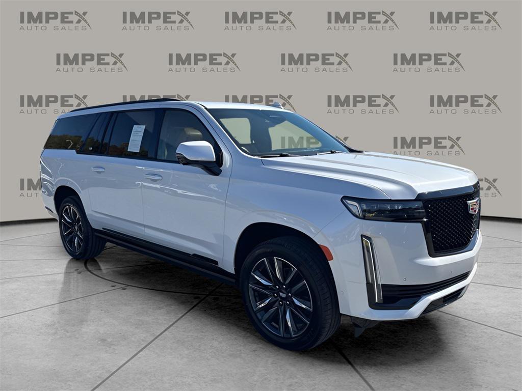 used 2024 Cadillac Escalade ESV car, priced at $70,950