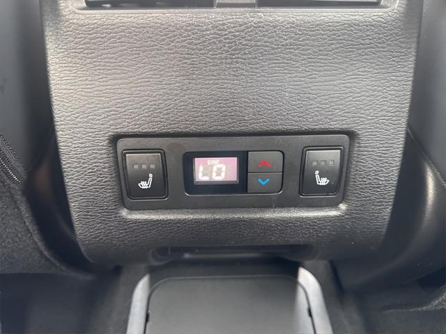 used 2025 Mitsubishi Outlander PHEV car, priced at $37,500