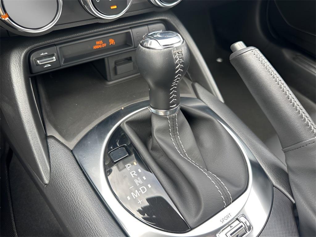 used 2022 Mazda MX-5 Miata RF car, priced at $28,600