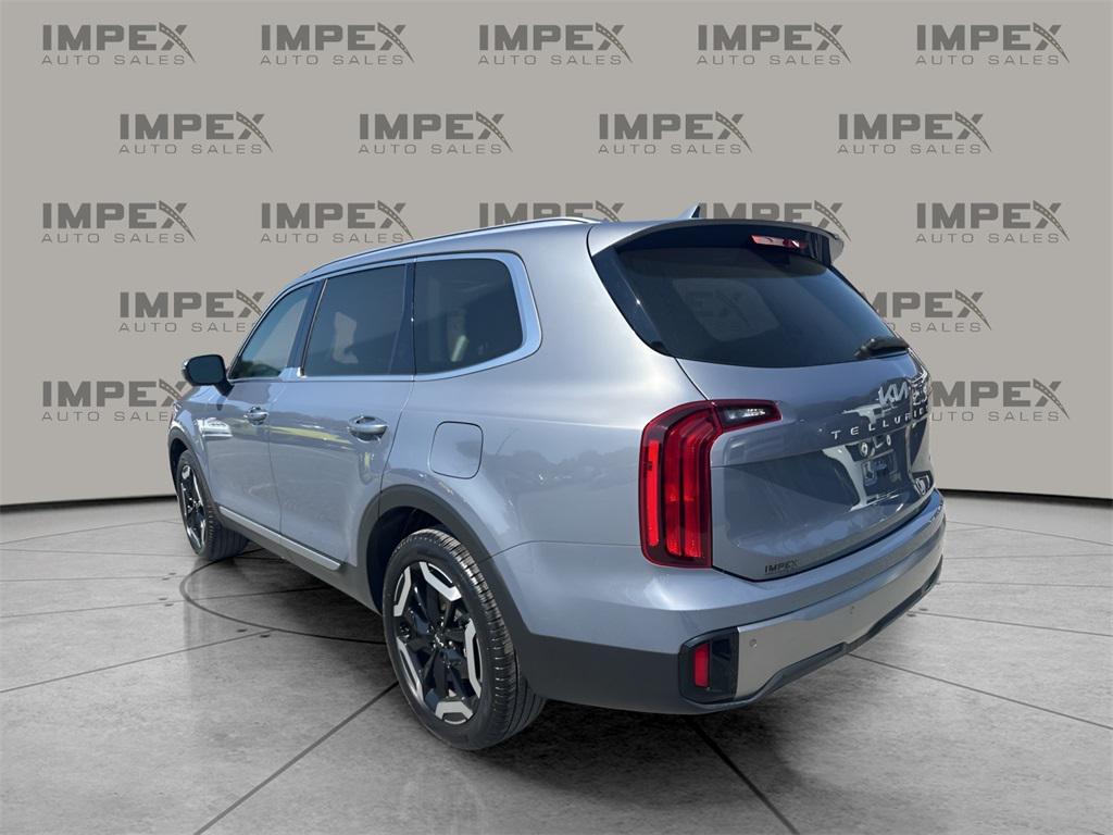 used 2025 Kia Telluride car, priced at $37,450