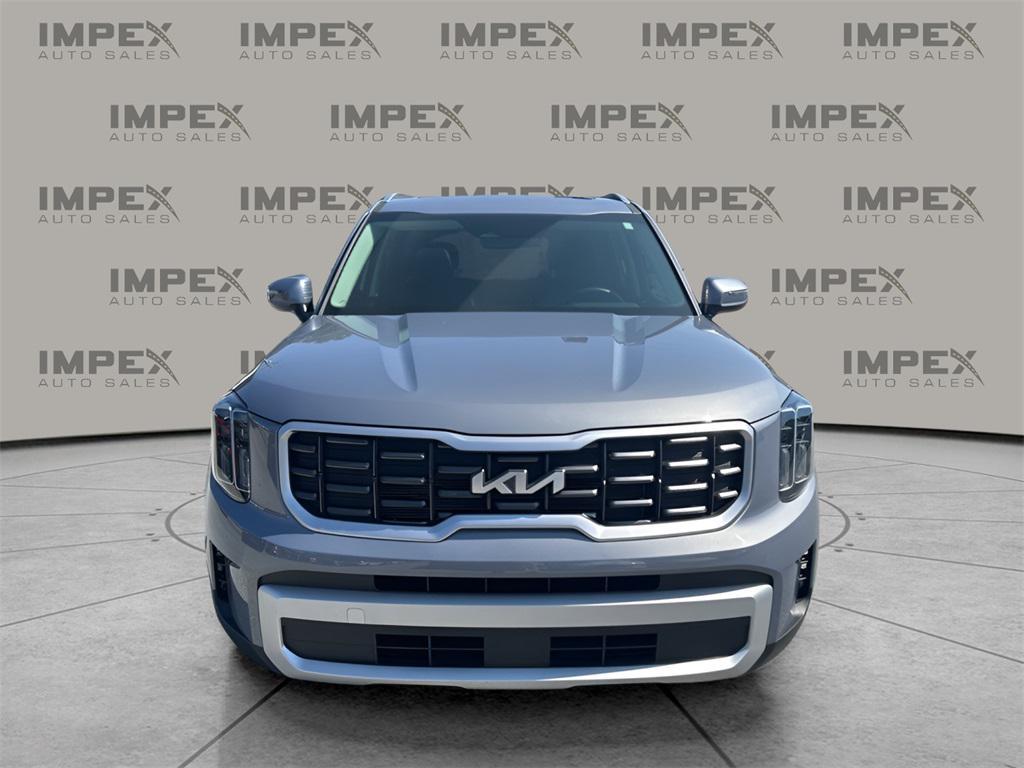 used 2025 Kia Telluride car, priced at $37,450