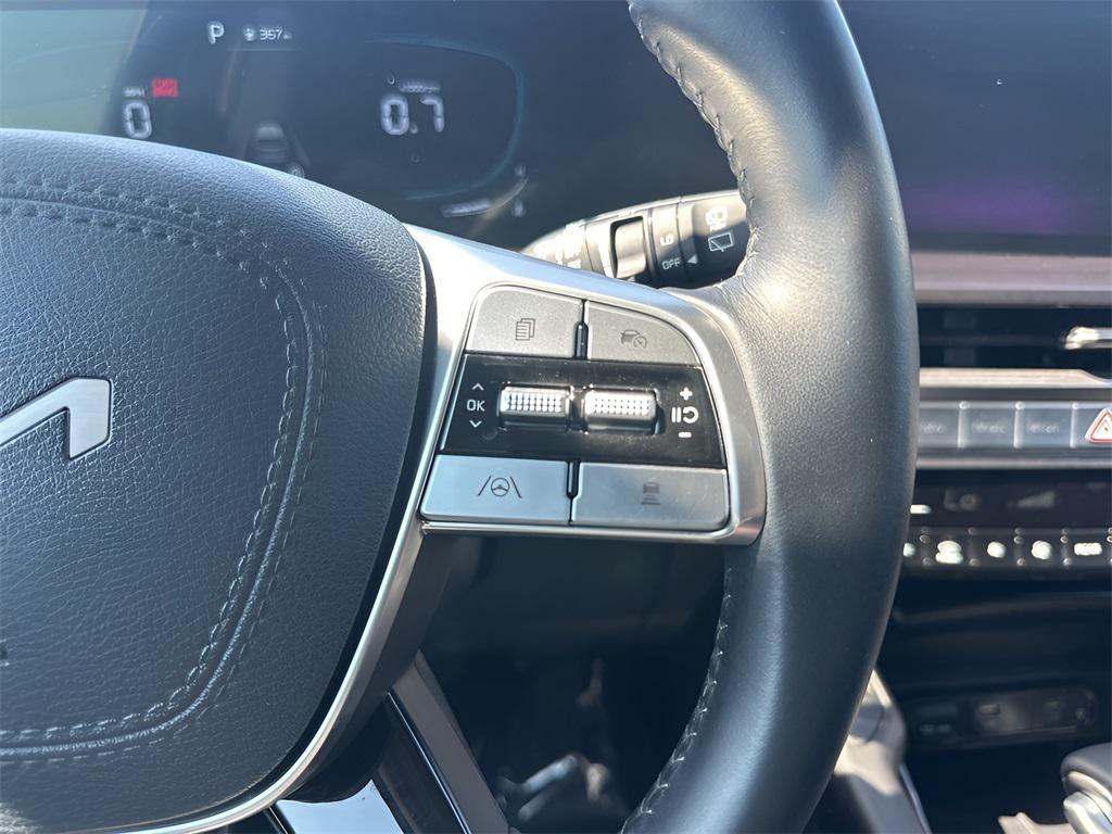 used 2025 Kia Telluride car, priced at $37,450