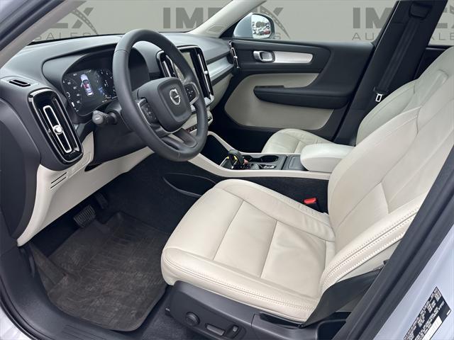 used 2022 Volvo XC40 car, priced at $18,870