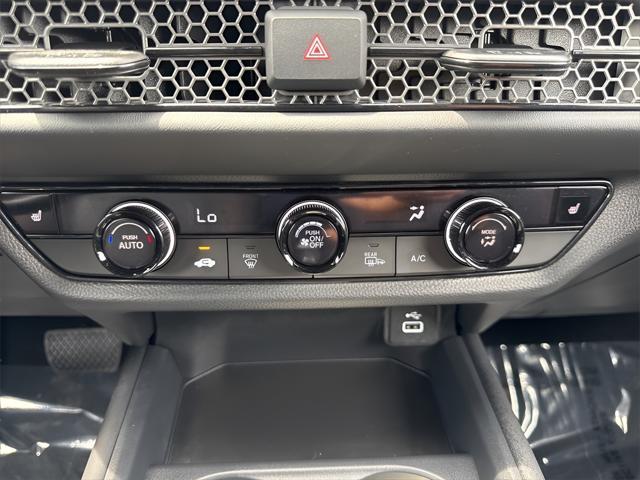 used 2025 Honda HR-V car, priced at $29,280