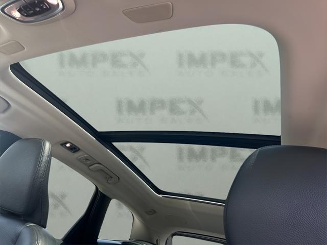 used 2019 Volvo XC60 car, priced at $22,425