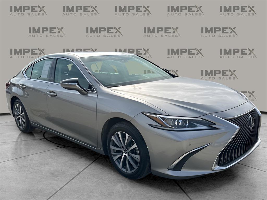 used 2021 Lexus ES 300h car, priced at $29,890