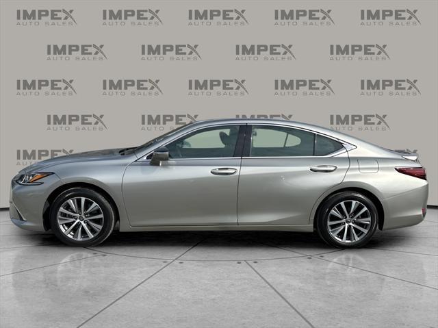 used 2021 Lexus ES 300h car, priced at $31,350