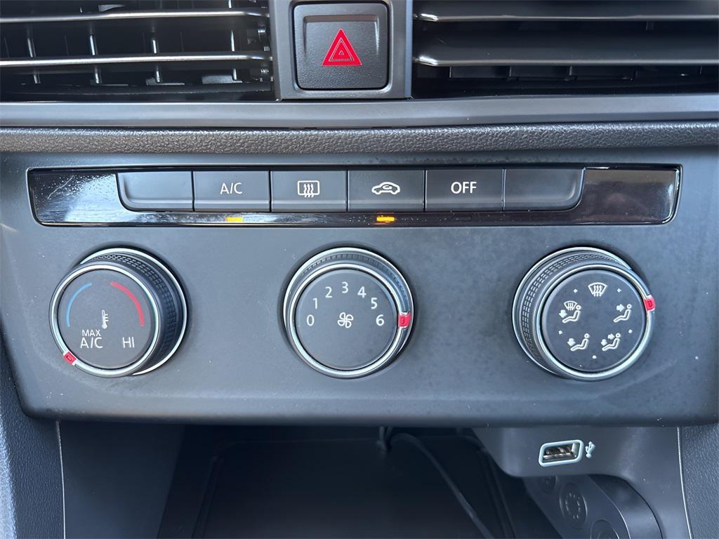 used 2019 Volkswagen Jetta car, priced at $12,880