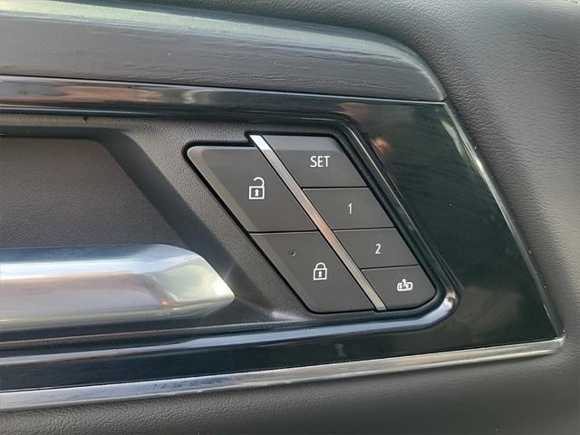 used 2025 GMC Yukon car, priced at $88,700