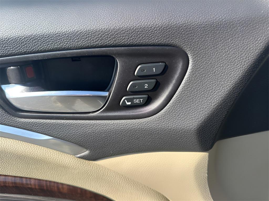 used 2020 Acura MDX car, priced at $21,750