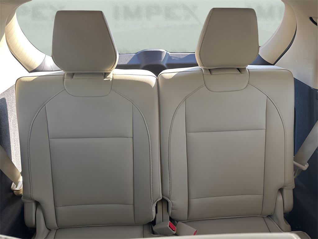 used 2020 Acura MDX car, priced at $21,750