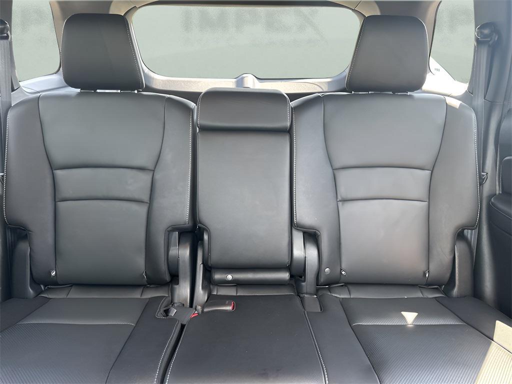 used 2022 Honda Passport car, priced at $25,650