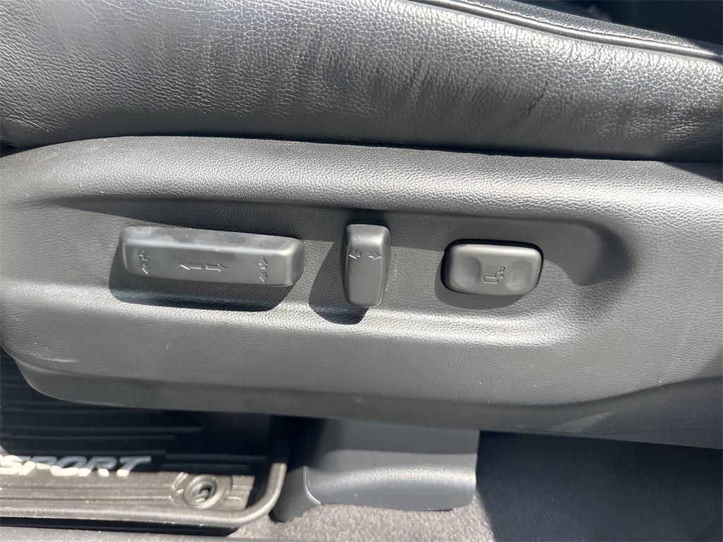 used 2022 Honda Passport car, priced at $25,650