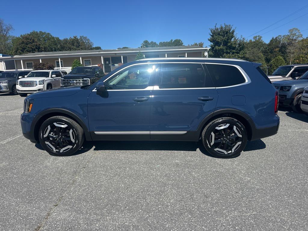 used 2025 Kia Telluride car