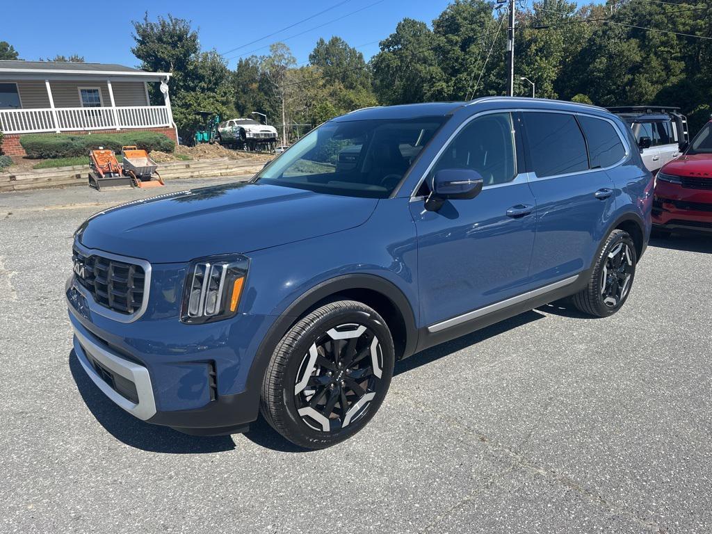 used 2025 Kia Telluride car