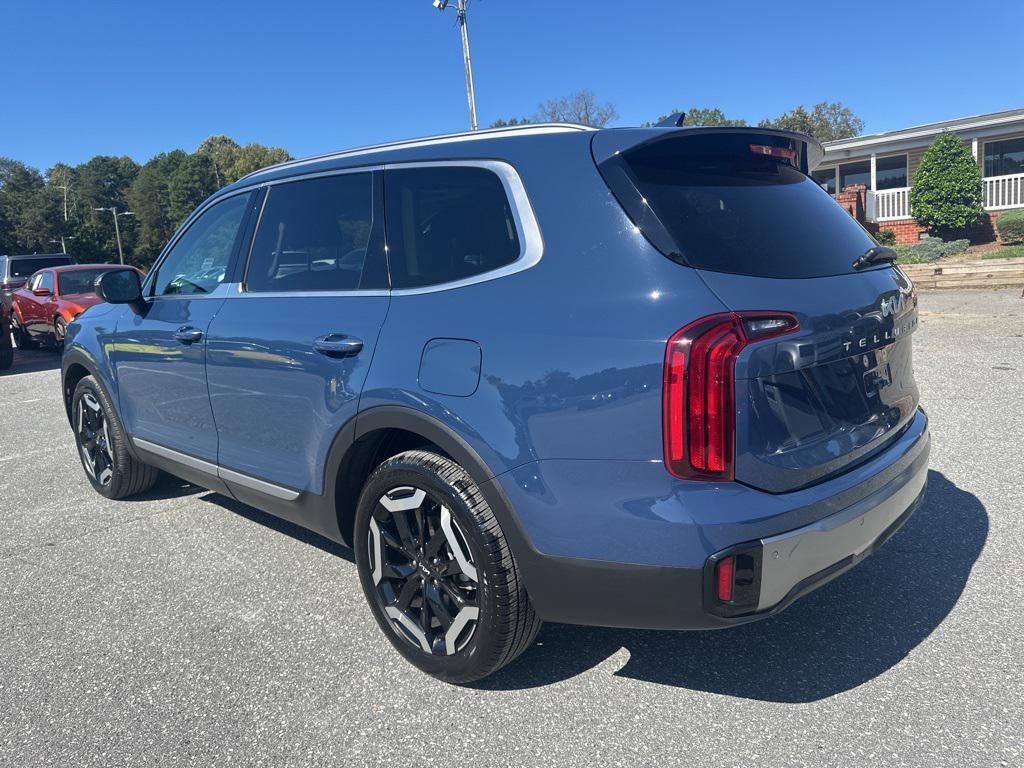 used 2025 Kia Telluride car