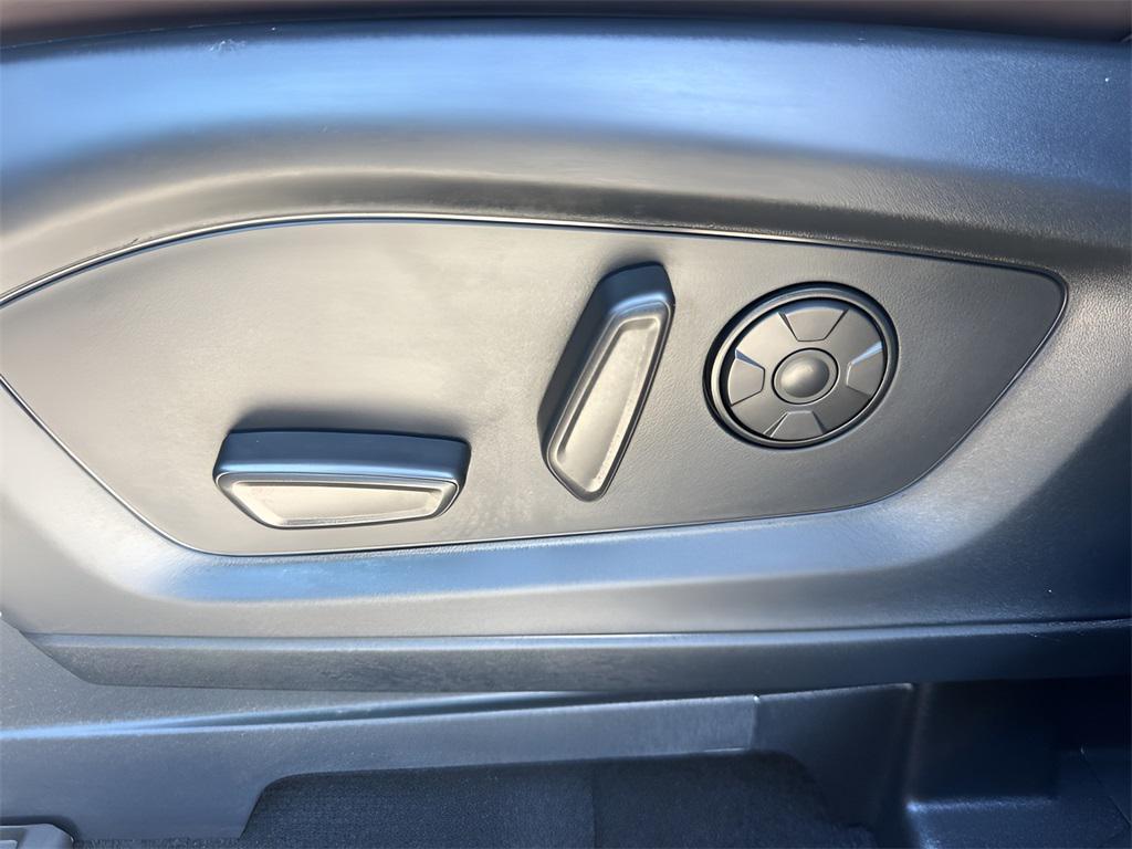 used 2025 Ford Explorer car, priced at $46,450