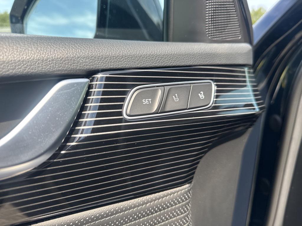 used 2025 Hyundai Palisade car, priced at $47,350